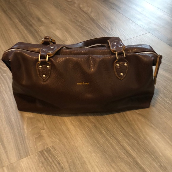 Matt & Matt shoulder bag
Length: 13” Width: 8”
Brown - Picture 1 of 6